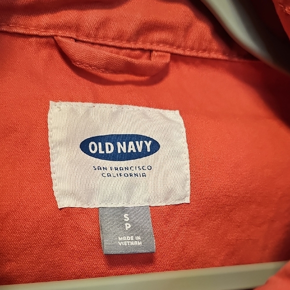 Old Navy Women's Utility Jacket in Rust Red - Picture 6 of 7
